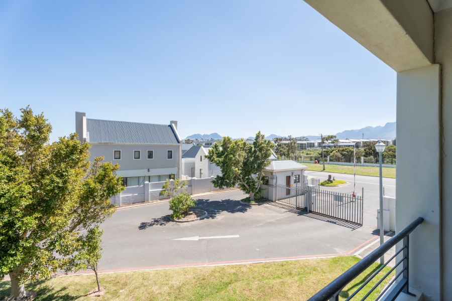 2 Bedroom Property for Sale in Admirals Park Western Cape